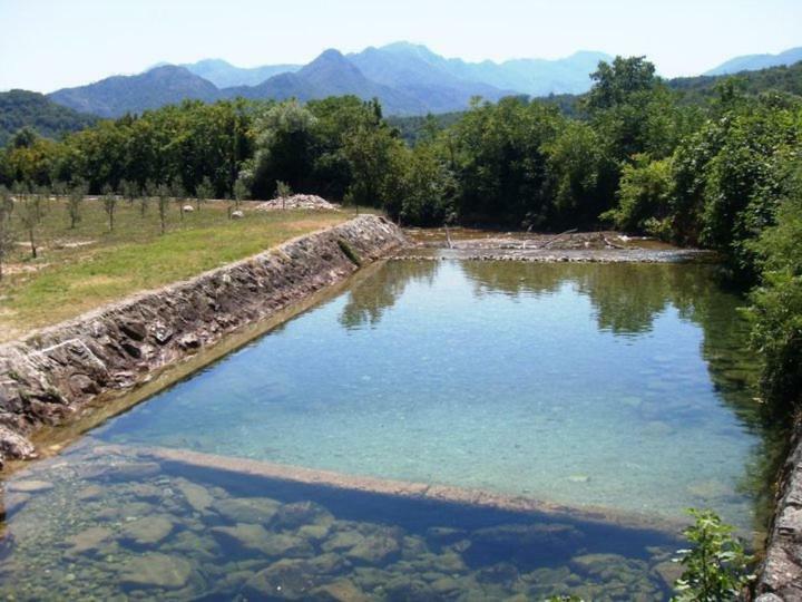Отель Camp Podkraj Вирпазар Экстерьер фото